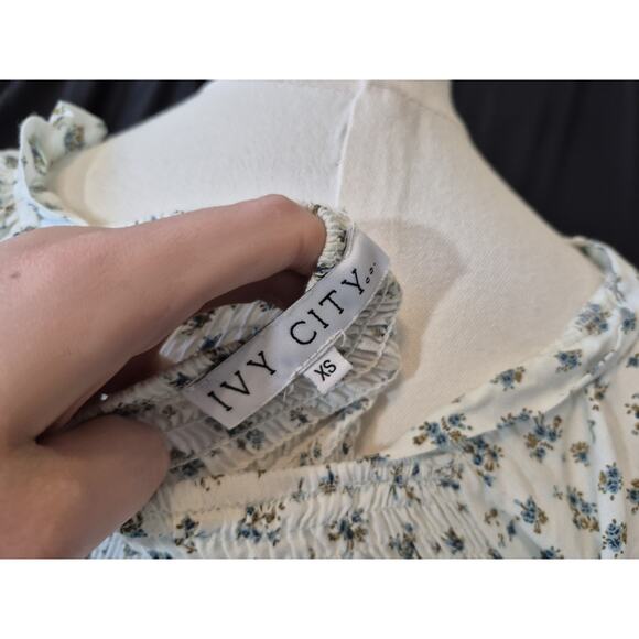 Ivy City Co Womens Micro Blue Floral Madeline Midi Dress XS Prairie Cottage - Picture 11 of 11